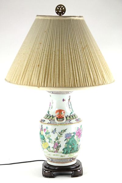 Asian Porcelain Table Lamp20th