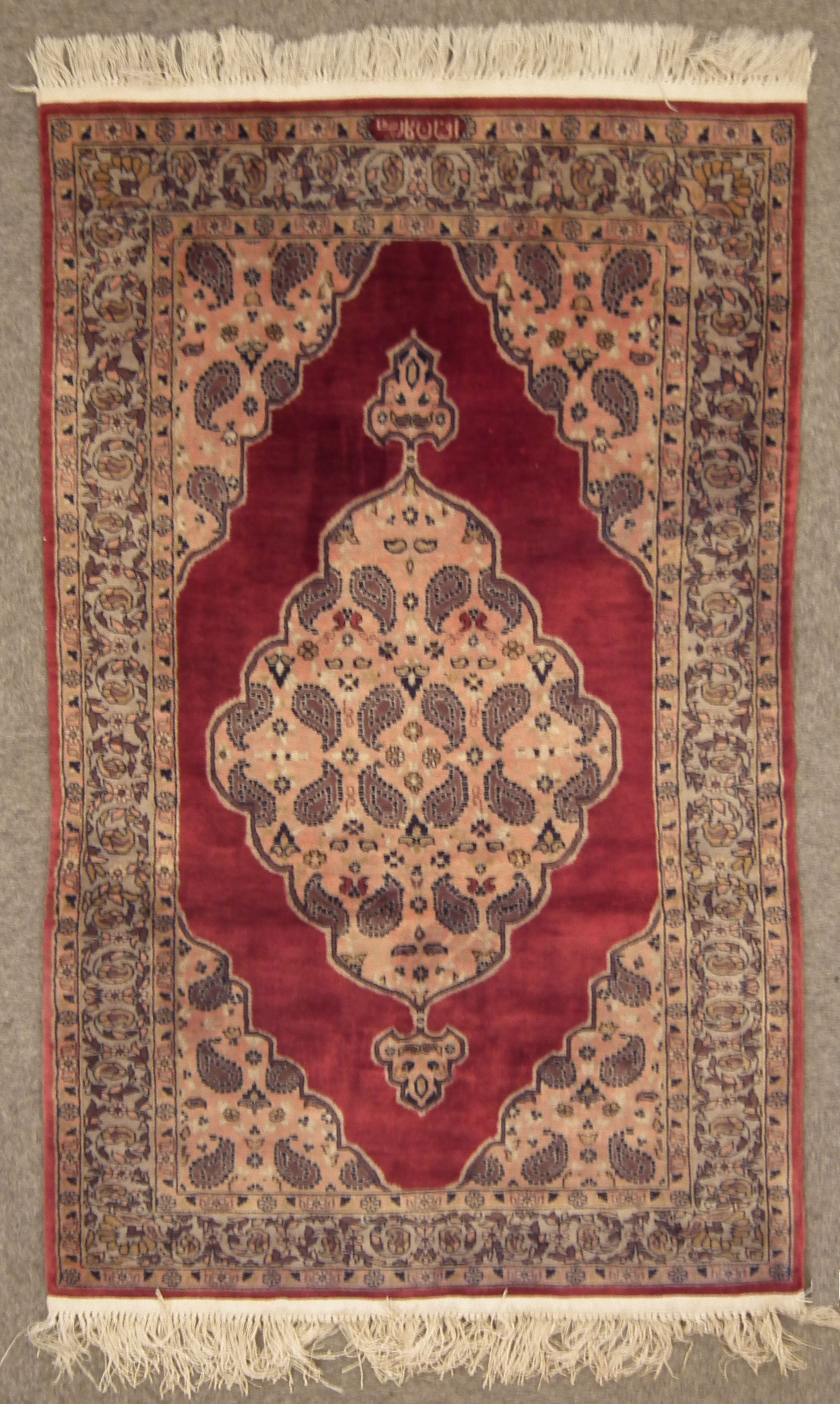 A modern Pakistani rug of Persian 15c1a6