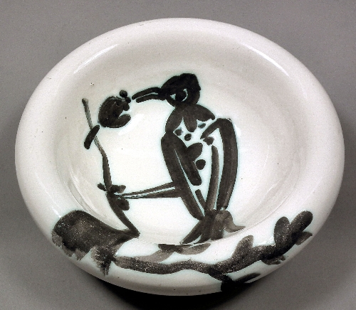 A Madoura pottery ''Oiseau'' circular