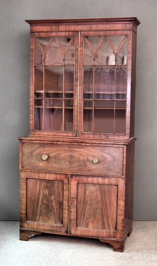 A late George III mahogany Secretaire 15c4b9