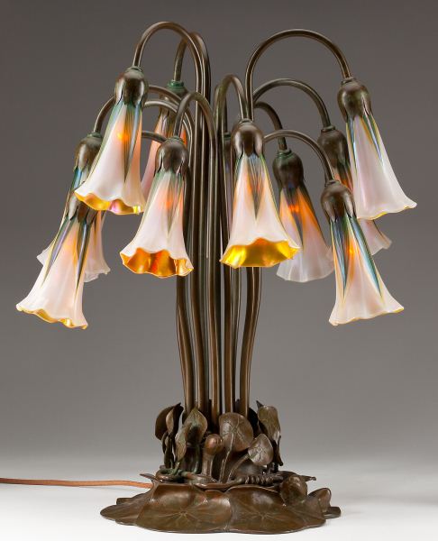 Buffalo Bronze Lily Lamp with Lundberg