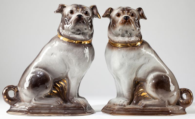 Pair of Staffordshire Pug Dogslate 15c77a