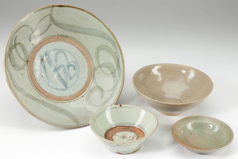 Four Asian Ceramicsincluding a