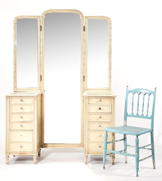 French Provincial Ladys Dressing Tableearly