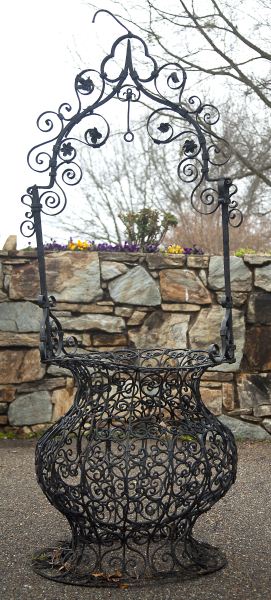 Spanish Wrought Iron Wishing Well 15cb52