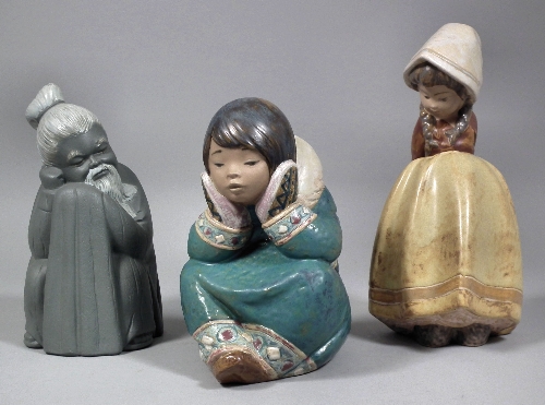 Three Lladro pottery figures comprising 15cd00