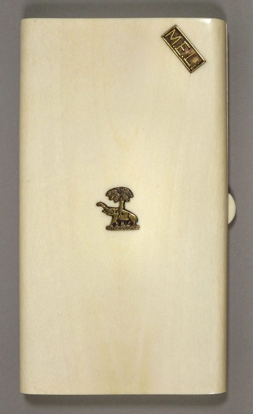 A 1920s Indian ivory cigarette case