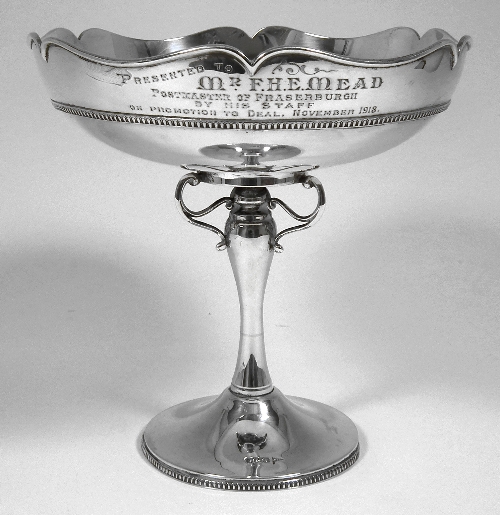 A George V silver tazza 8 25ins 15cdea