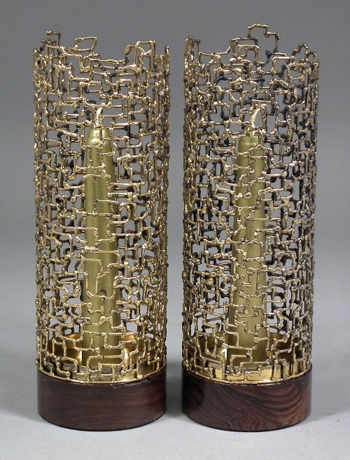 A pair of Elizabeth II silver gilt 15cdec