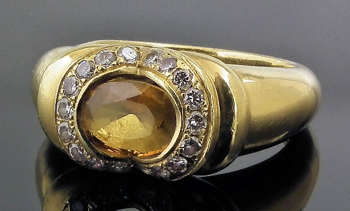 A modern 18ct gold mounted sapphire 15ce67