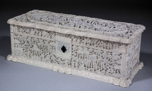 A Cantonese ivory rectangular box