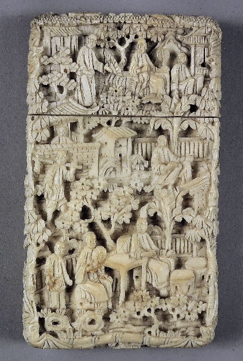 A Cantonese ivory card case carved