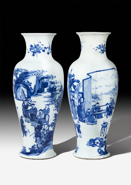 Two Chinese porcelain blue and