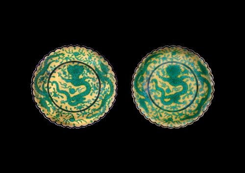 A pair of Chinese Imperial porcelain 15cfde