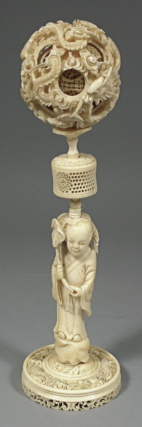 A Chinese ivory six division puzzle 15d027