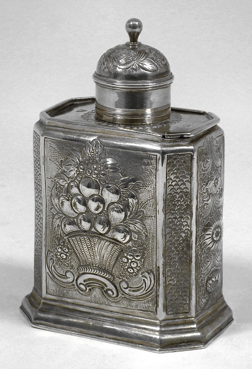A George I silver octagonal tea