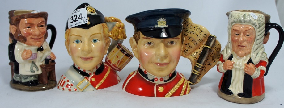 Royal Doulton Mid Sized Character 15ab46