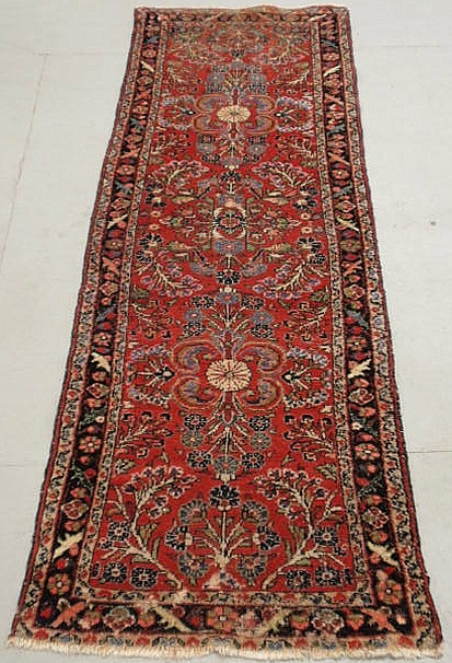 Sarouk oriental hall runner. 8'x2'7"