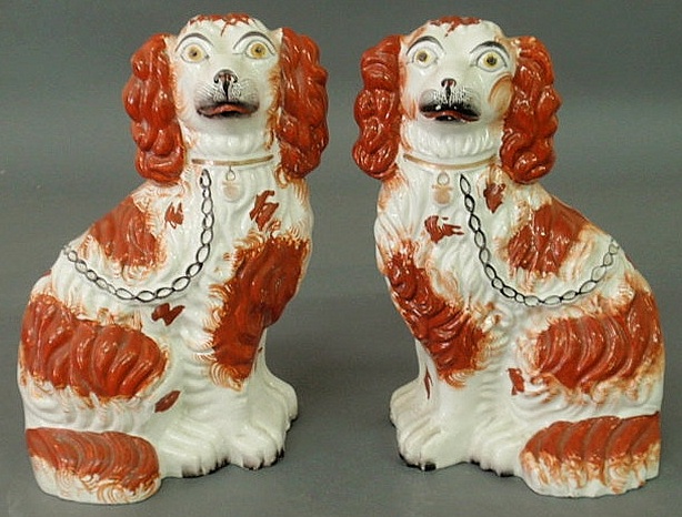 Pair of 19th c Staffordshire red 15aea3