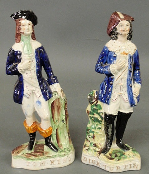 Pair of 19th c Staffordshire figures 15aec3
