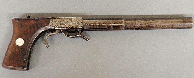 Engraved boot pistol c.1830 marked E.