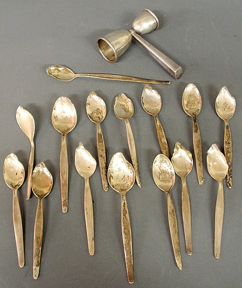 Group of sterling silver- 15 damaged