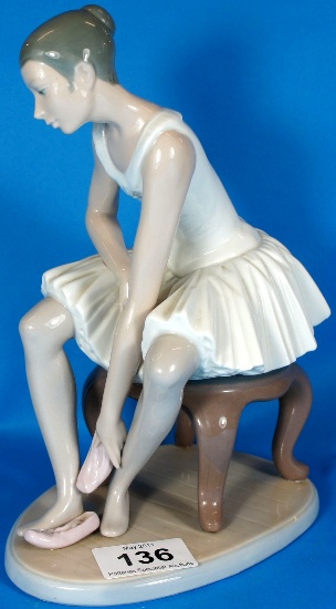 Nao Figure of a Ballerina Changing Shoes