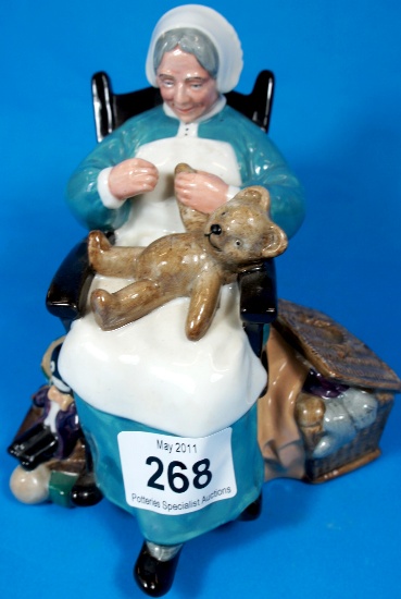 Royal Doulton Figure Nanny HN2221 15b078