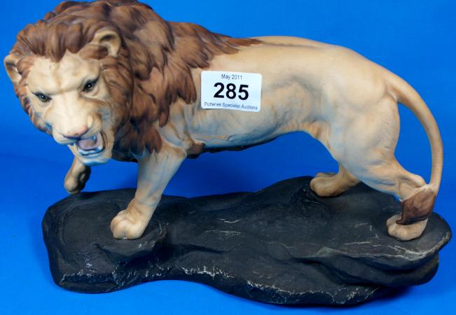 Beswick Lion on Rock Model 2554A