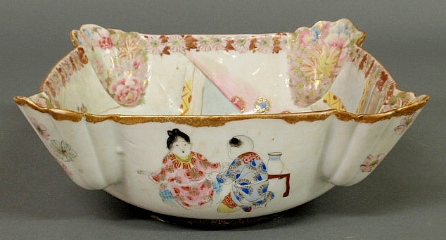 Square Japanese porcelain bowl 15b167