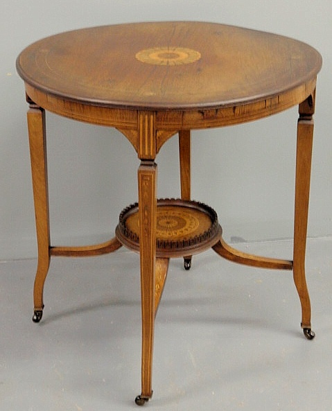 Ornate English rosewood round table