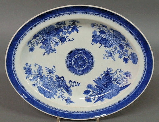 Chinese blue and white oval porcelain