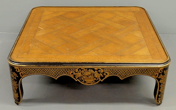 Large chinoiserie decorated square 15b1e3