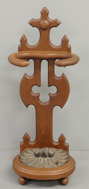 Victorian walnut umbrella stand 15b1e1