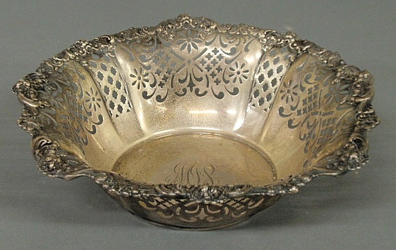 Sterling silver centerpiece bowl 15b219