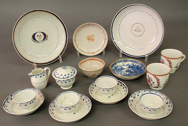 Group of Chinese porcelain tableware 15b27d