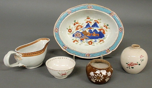 Five pieces of Chinese porcelain 15b27e