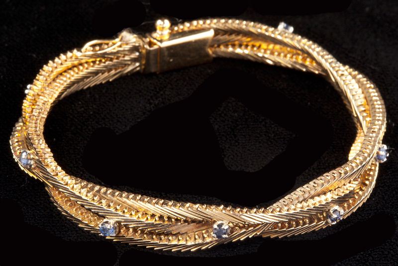 Gold and Sapphire Braceletthe flexible