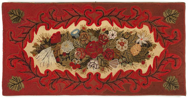 Floral Hooked Rugearly 20th century 15b4fe