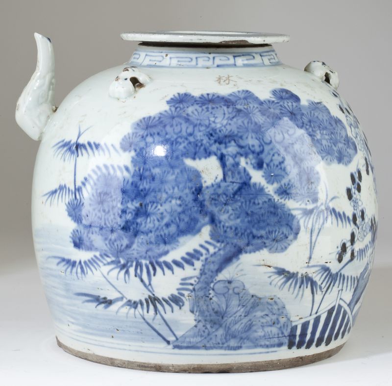 Chinese Porcelain Water Pot19th 15b5d2