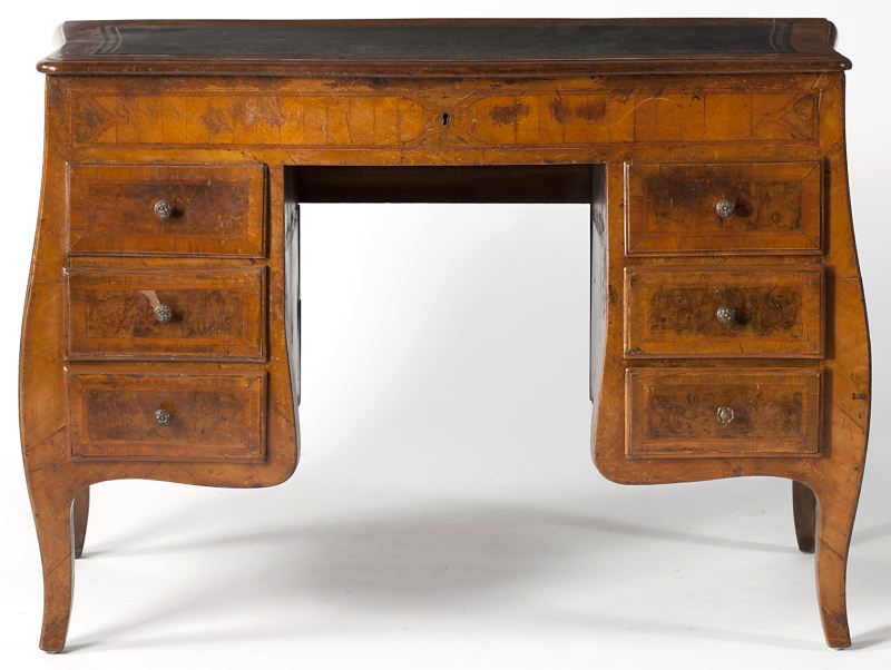 Continental Bombe Desk19th century 15b621