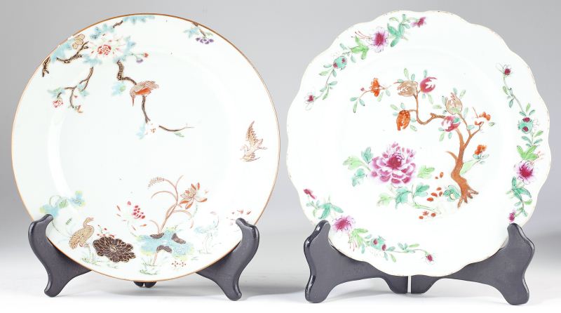 Two Chinese Export Porcelain Platescirca