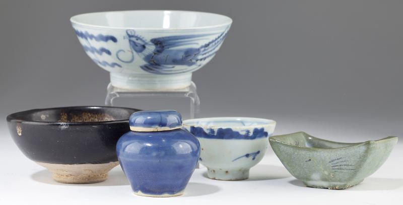 Five Antique Asian Ceramicsto include  15b703