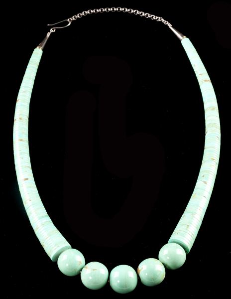 Two Native American Turquoise Necklacesthe 15b715