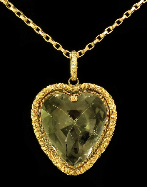 A late Victorian gold coloured 15b828