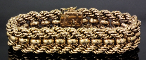 A modern lady s 18ct gold 180mm 15b83c