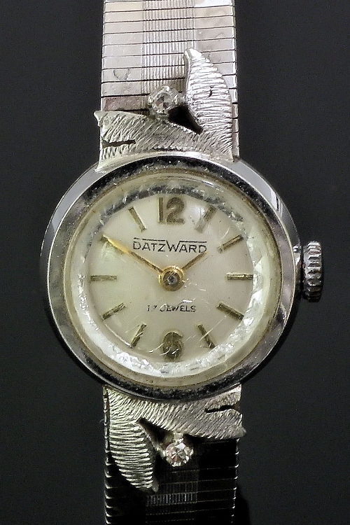 A 1960s lady's Datzward cocktail