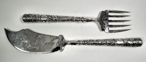 A pair of Chinese silvery metal 15b8d9