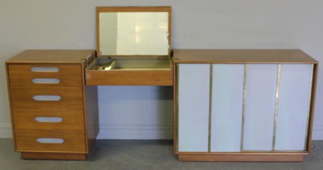 3 Section Midcentury Vanity Signed 15e352