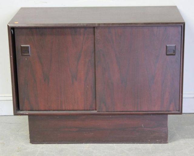 Midcentury Rosewood 2 Door Cabinet From 15e36a